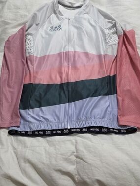 Tres Piñas Women's Pink & White Colorblock Cycling Jersey